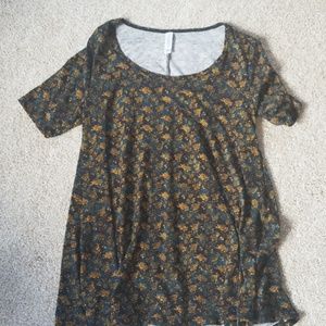 LuLaRoe Tops - Perfect T with roses LuLaRoe Tops - Perfect T with roses